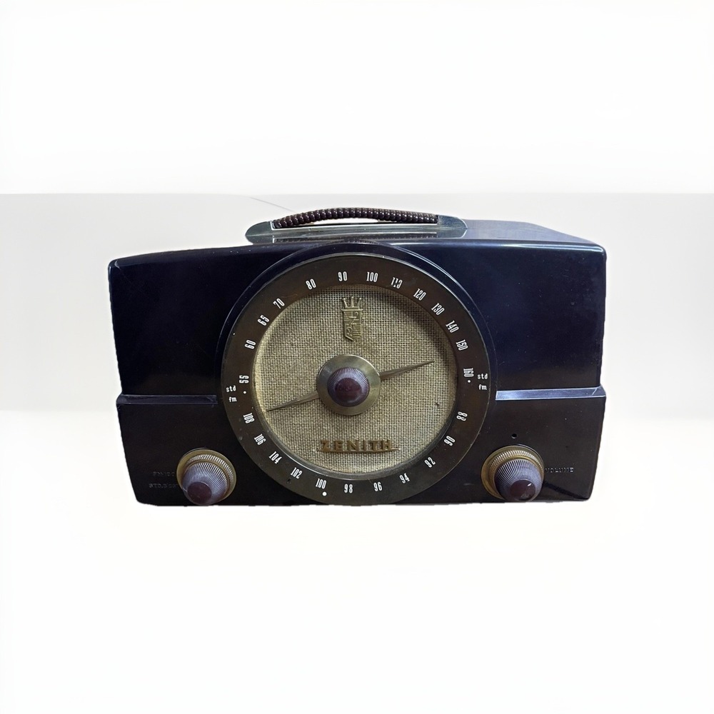 Vintage Zenith G725 Tube AM/FM Radio Brown Bakelite.